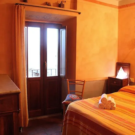 Gasthof Acca Lascio Calascio